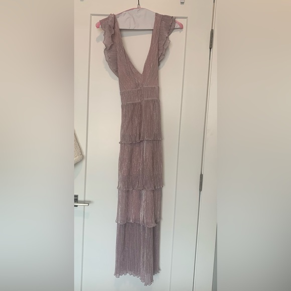 Saylor | Purple/Lilac Tiered Midi Dress - Picture 4 of 4